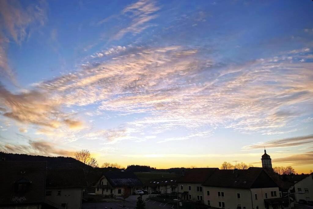 Apartamento Ravissant Appart Proche Suisse Et Pistes De Ski Familiales Les Fourgs Exterior foto