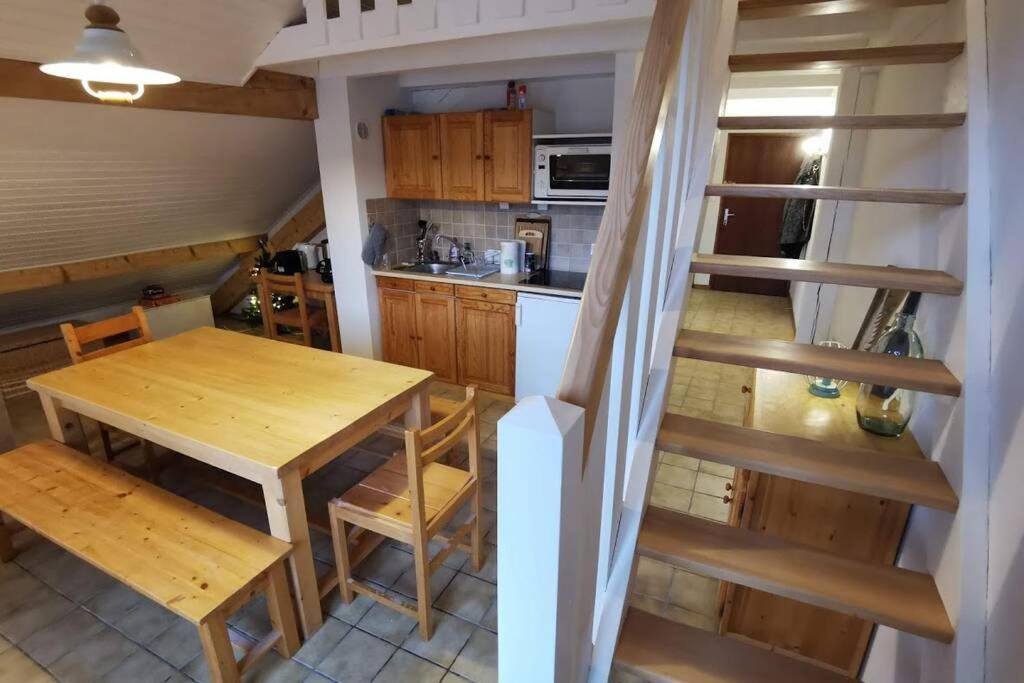 Apartamento Ravissant Appart Proche Suisse Et Pistes De Ski Familiales Les Fourgs Exterior foto